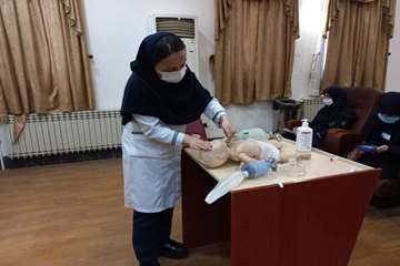 برگزاری سومین جلسه کارگاه آموزشی  CPR در بیمارستان 17 شهریور رشت